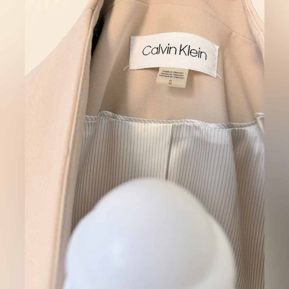 Calvin Klein Contrast Lining Long Roll-Tab Sleeve Open Front Jacket - Picture 9 of 9